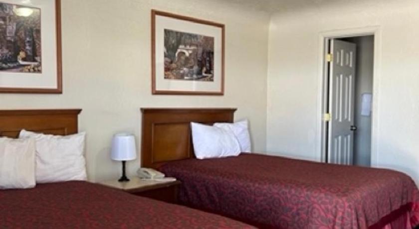 Travelodge By Wyndham Gallup Εξωτερικό φωτογραφία