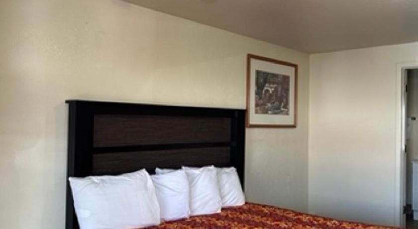 Travelodge By Wyndham Gallup Εξωτερικό φωτογραφία
